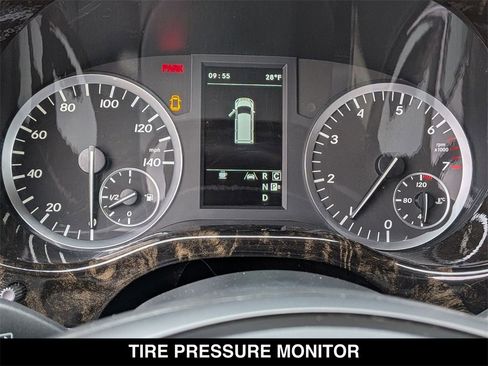 Used 2016 Mercedes-Benz Metris Passenger image 15