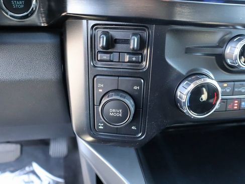 New 2026 Ford F250 Lariat w/ Black Appearance Package AWD/4WD image 9