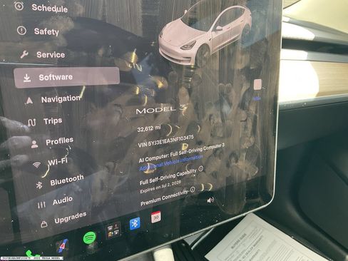 Used 2022 Tesla Model 3 Standard Range RWD image 12