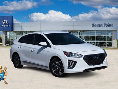 Certified 2022 Hyundai Ioniq SE