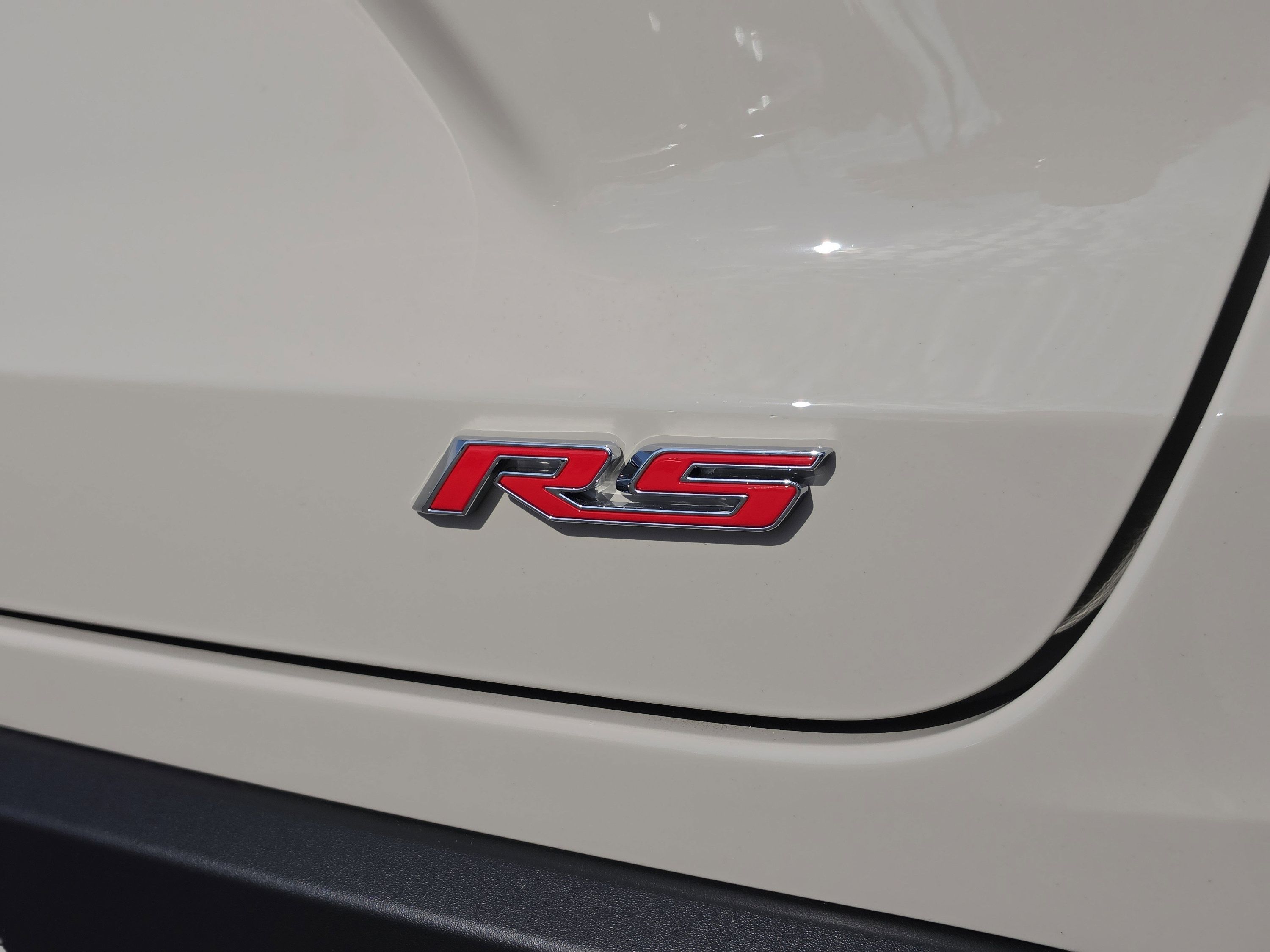 Used 2026 Chevrolet Trax RS w/ Sunroof Package FWD image 36