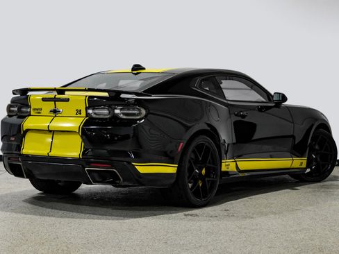 Used 2020 Chevrolet Camaro SS image 6