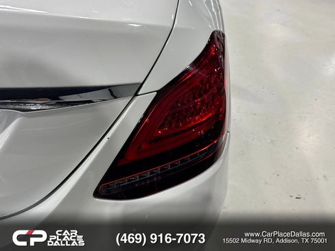 Used 2019 Mercedes-Benz C 300 Sedan image 19