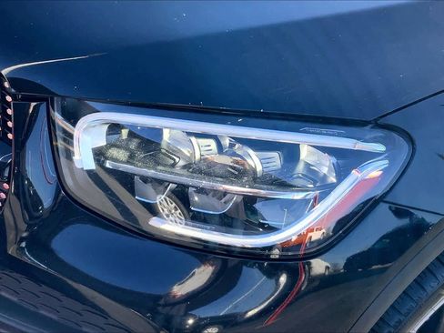 Used 2023 Mercedes-Benz GLC 300 GLC 300 image 28