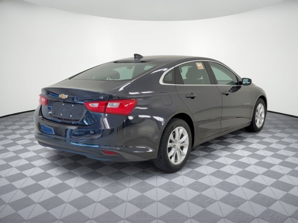 Used 2023 Chevrolet Malibu LT w/ Driver Confidence Package FWD image 7