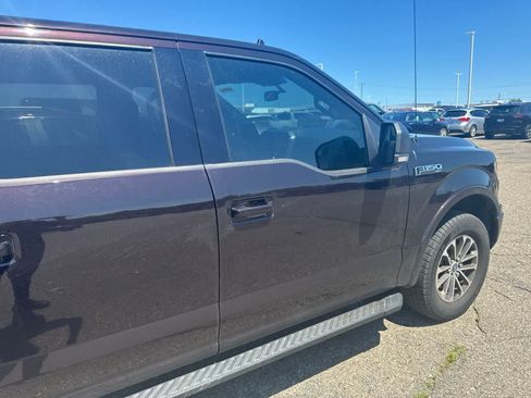 Used 2020 Ford F150 XLT w/ Equipment Group 302A Luxury AWD/4WD image 11