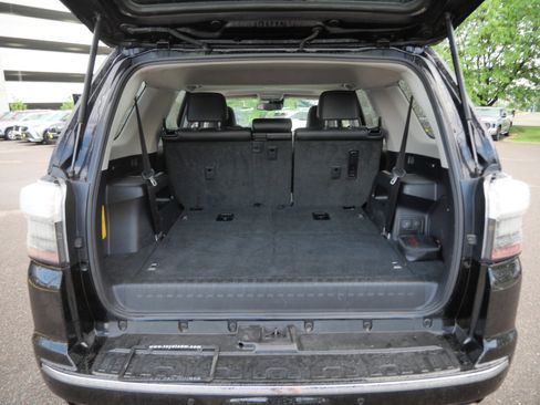 Certified 2022 Toyota 4Runner Limited AWD/4WD image 18