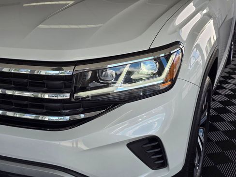 Used 2023 Volkswagen Atlas SEL AWD/4WD image 9