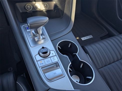 Used 2026 Genesis G70 2.5T Prestige image 27