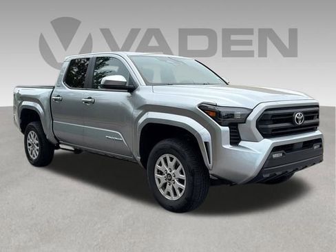 Used 2024 Toyota Tacoma SR5 RWD image 24
