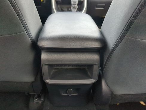 Used 2021 Toyota RAV4 LE w/ Carpet Mat Package (TMS) AWD/4WD image 26