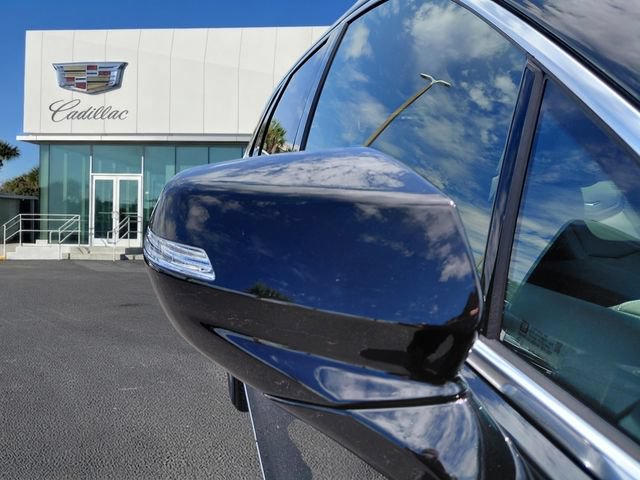 Certified 2026 Cadillac XT5 Luxury FWD image 7
