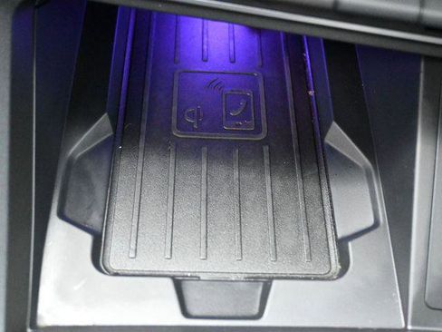 Used 2023 Audi Q3 2.0T Premium Plus w/ Premium Plus Package image 27