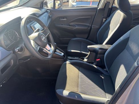 Used 2025 Nissan Versa SV image 24