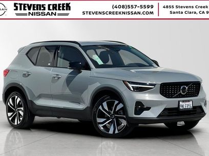 Used 2024 Volvo XC40 B5 Plus w/ Protection Package Premier
