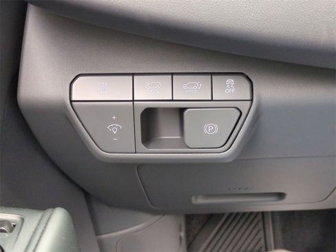 New 2026 Kia EV9 Wind image 27