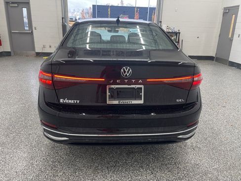 New 2026 Volkswagen Jetta SEL image 4
