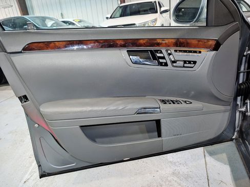 Used 2008 Mercedes-Benz S 550 4MATIC image 14