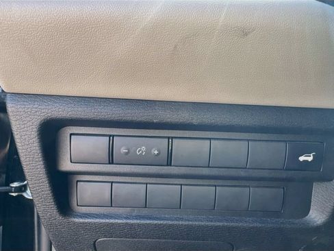 Used 2024 Mitsubishi Outlander SEL FWD image 20