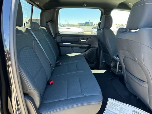 New 2026 RAM 1500 Express AWD/4WD image 16