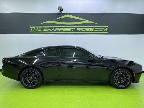 Used 2024 Dodge Charger R/T w/ Plus Group image 11