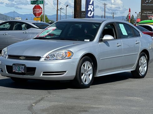 Used 2011 Chevrolet Impala LS FWD image 6