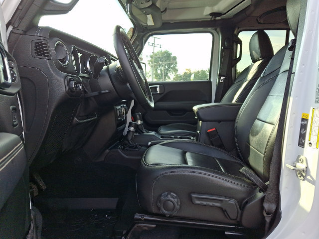 Used 2021 Jeep Wrangler Unlimited Sahara AWD/4WD image 14