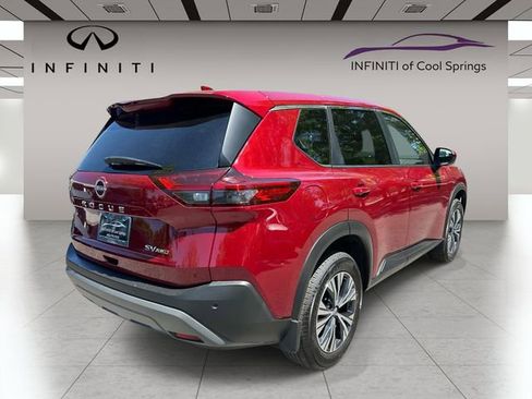 Used 2023 Nissan Rogue SV AWD/4WD image 7