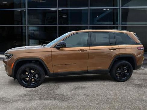 New 2026 Jeep Grand Cherokee Limited RWD image 26