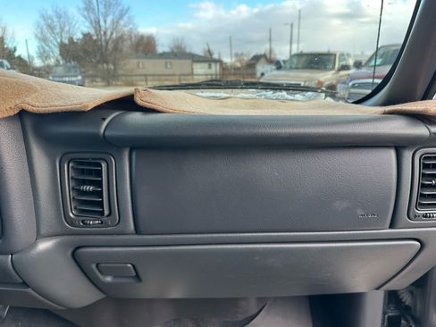 Used 2001 GMC Sierra 1500 SLE w/ SLT Marketing Option Pkg image 20