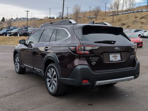 Used 2023 Subaru Outback Touring XT image 5