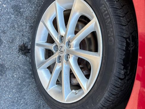 Used 2012 Lexus CT 200h image 20