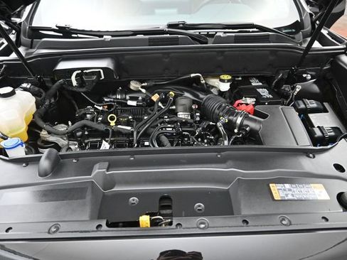 Certified 2023 Lincoln Nautilus Reserve w/ Equipment Group 201A image 31