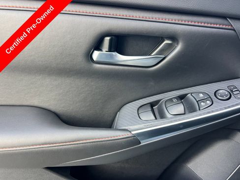 Certified 2025 Nissan Sentra SR image 12