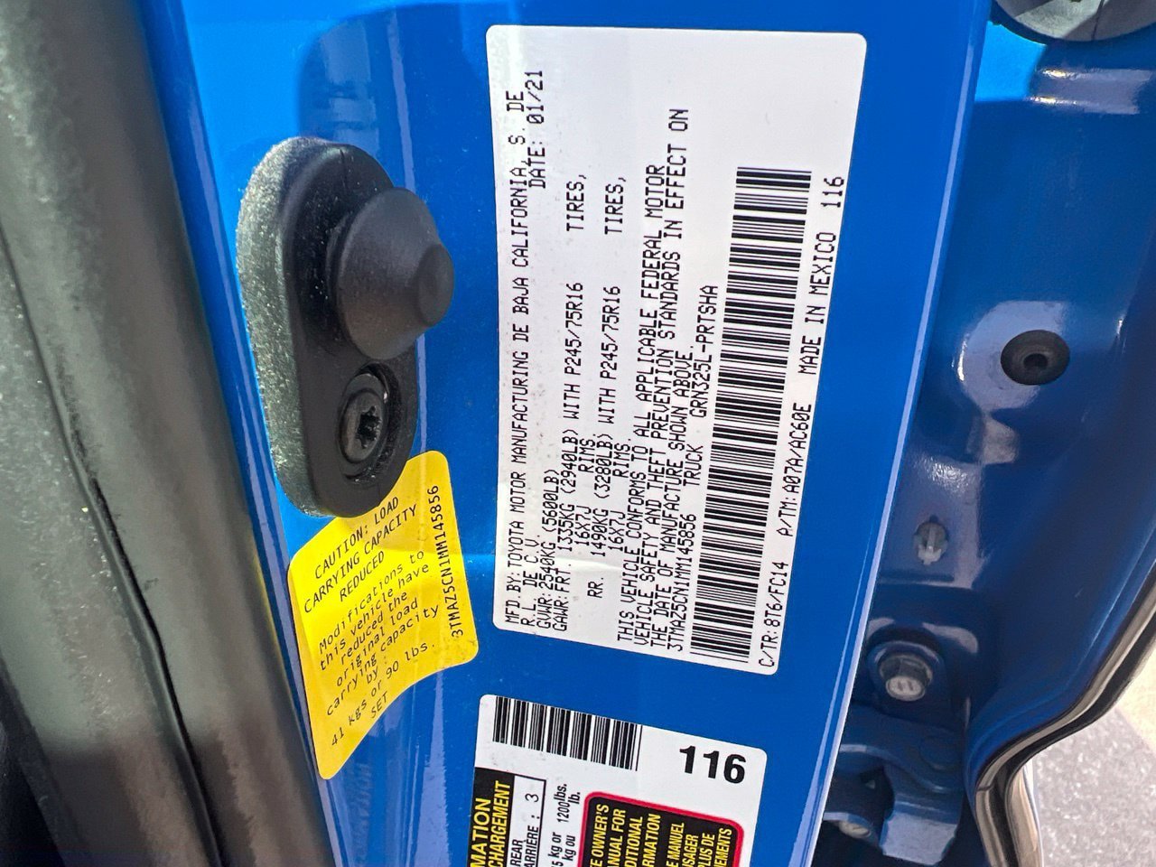 Used 2021 Toyota Tacoma SR5 RWD image 11