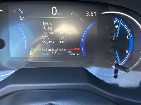 Used 2024 Toyota RAV4 XLE image 22