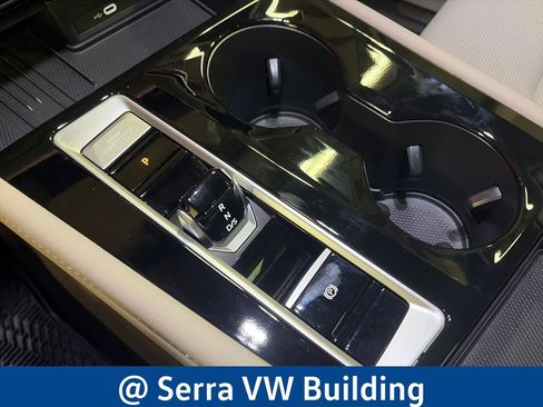 Used 2025 Volkswagen Atlas SEL AWD/4WD image 29