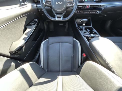Used 2025 Kia K5 GT-Line w/ GT-Line Premium Package image 14