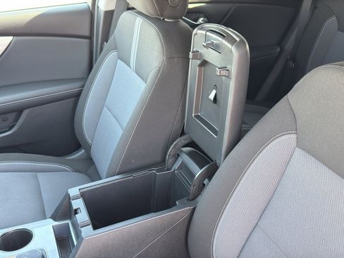 Used 2025 Chevrolet Blazer LT AWD/4WD image 18