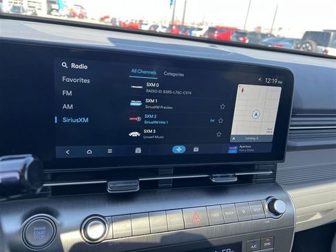 Used 2024 Hyundai Kona Limited FWD image 15