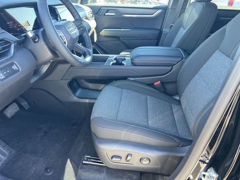 New 2026 GMC Acadia Elevation image 16