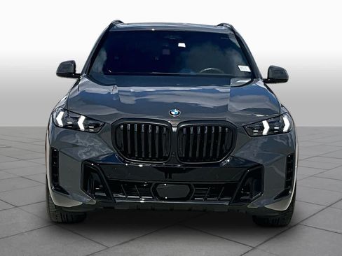 Used 2026 BMW X5 xDrive40i w/ M Sport Package AWD/4WD image 3