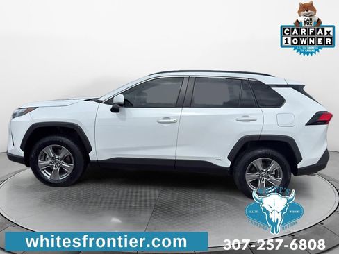 Used 2024 Toyota RAV4 XLE AWD/4WD image 8