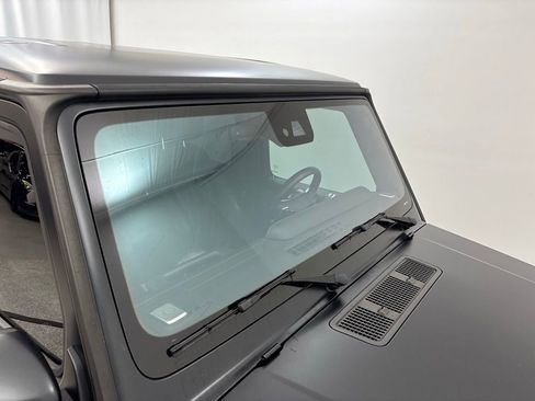 Used 2021 Mercedes-Benz G 550 G 550 image 35