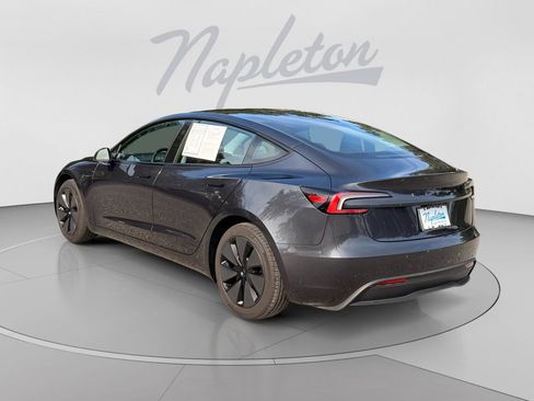 Used 2025 Tesla Model 3 Long Range RWD image 3