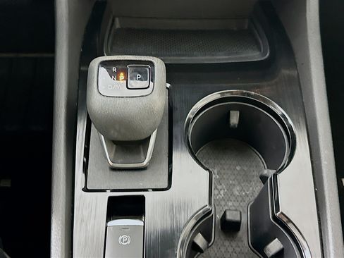 Used 2023 Nissan Rogue SV w/ SV Premium B Package FWD image 24