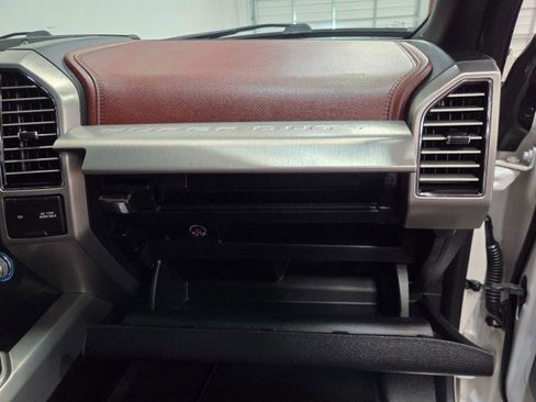 Used 2019 Ford F350 Platinum w/ Platinum Ultimate Package image 43