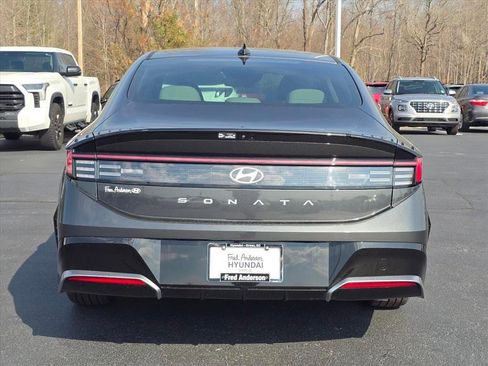 New 2026 Hyundai Sonata SEL image 4