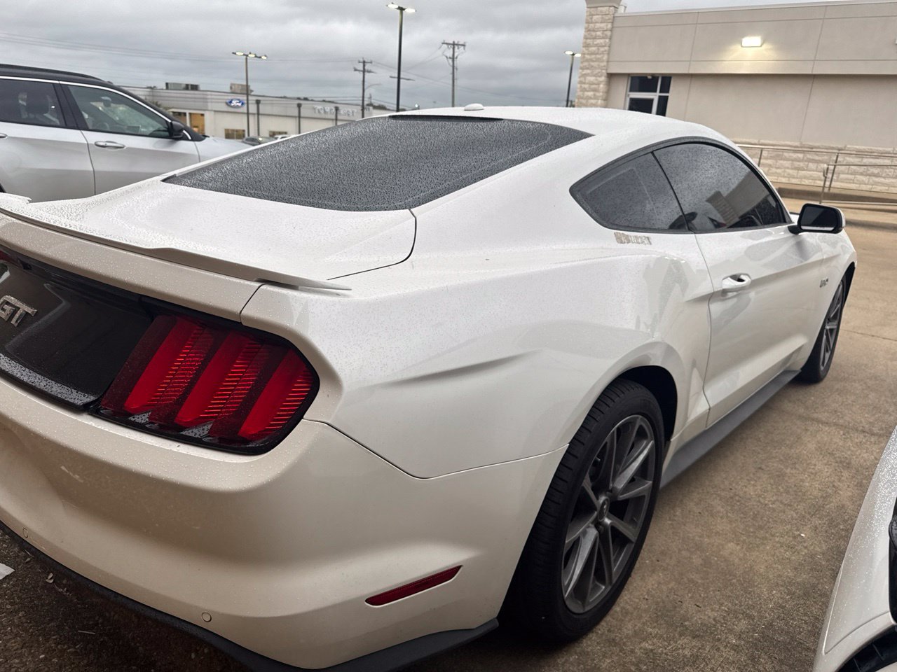 Used 2017 Ford Mustang GT Premium w/ Equipment Group 401A RWD image 5