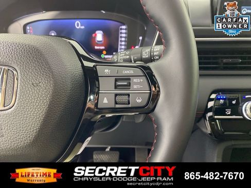 Used 2025 Honda Pilot Black Edition image 15